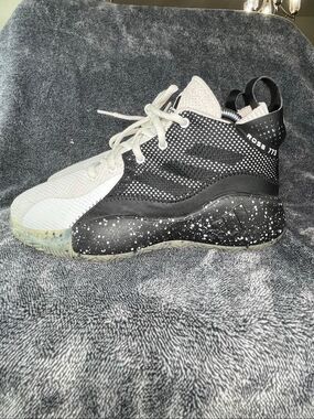 Adidas D Rose 773 III Basketball Shoes Men's Size 6 / Women's Size 7 Black White